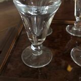 Liquor glasses with tray