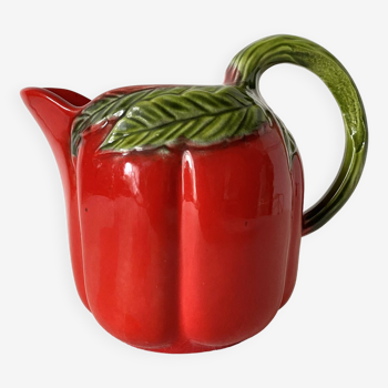 Red pepper slip pitcher