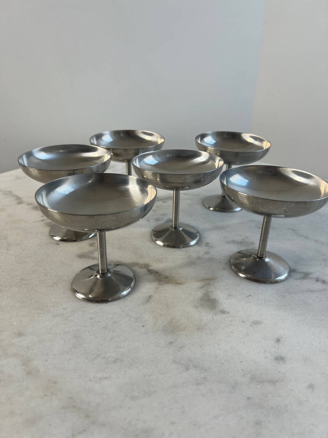 Set of 6 stainless steel cups