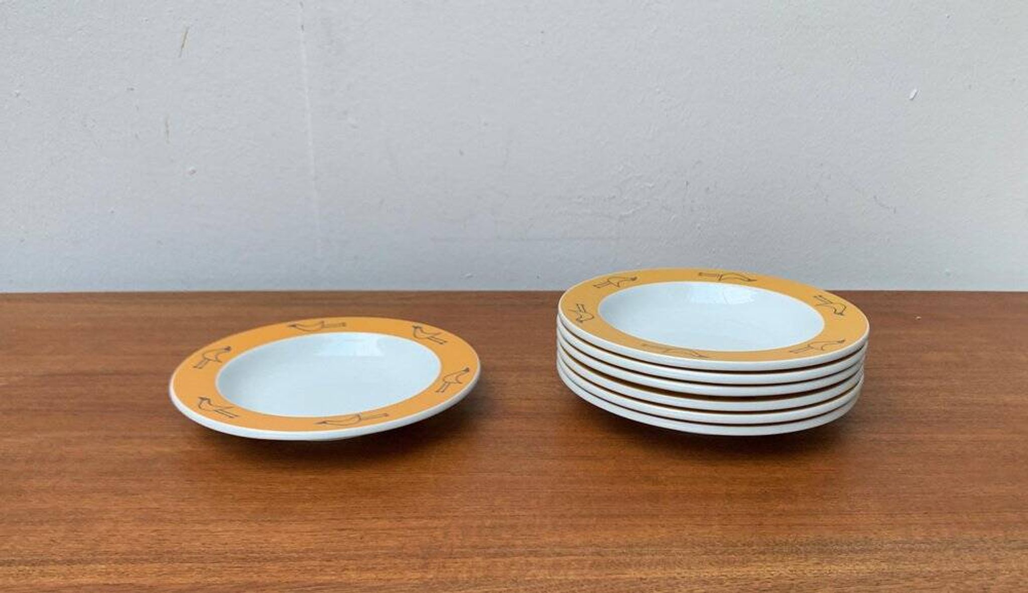 Postmodern German series of flying objects, soup plates by David Palterer and Sieger Design for Arzberg, 1990s, set of 7.