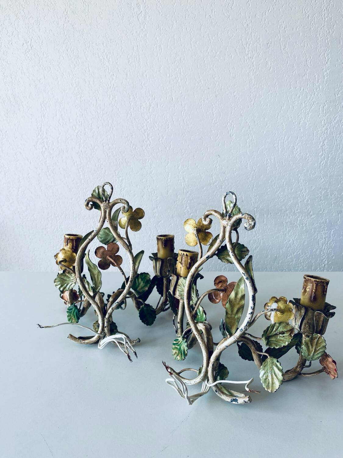 Pair of Italian wall lights