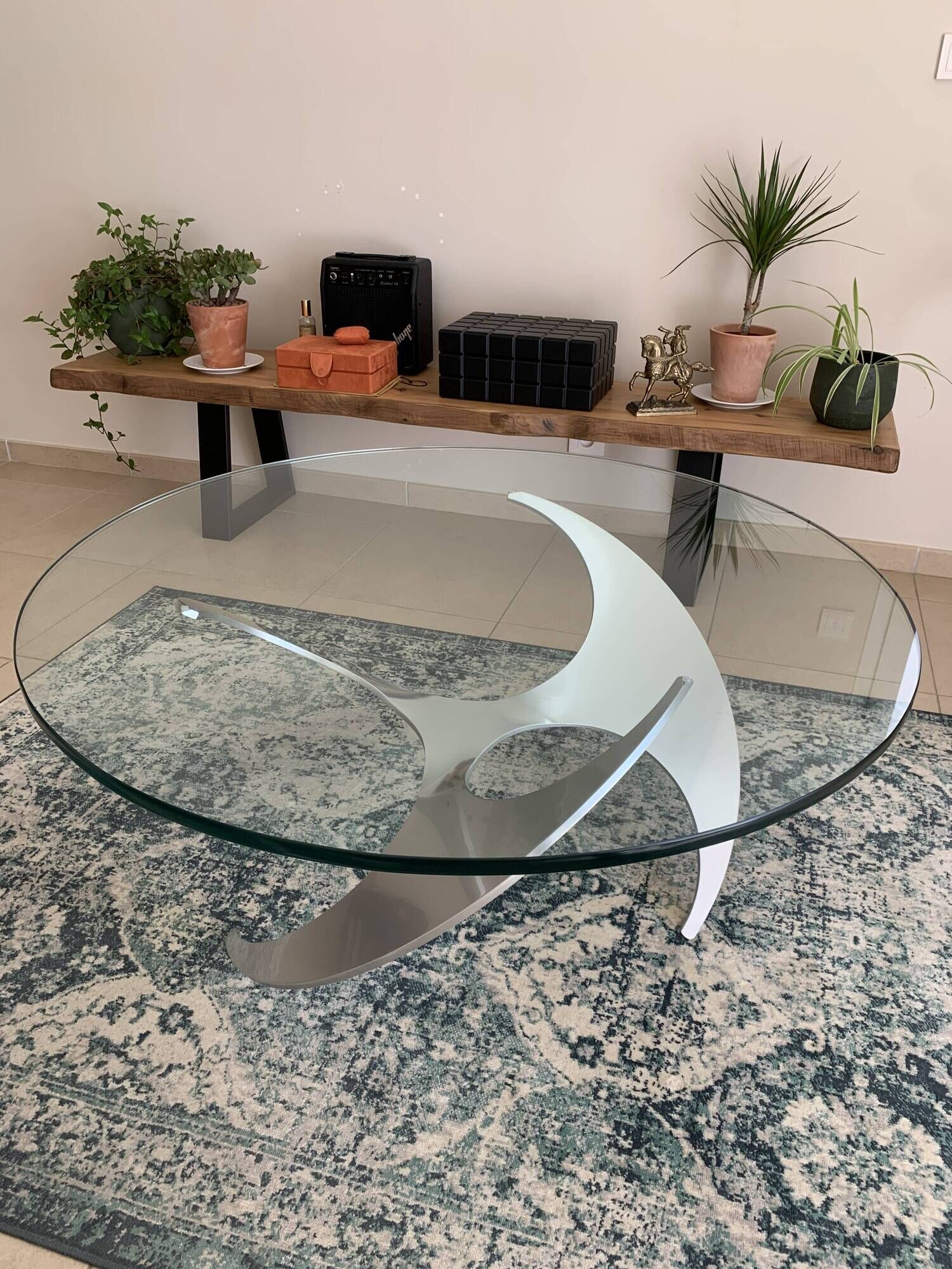 Propeller K9 coffee table - Knut Hesterberg