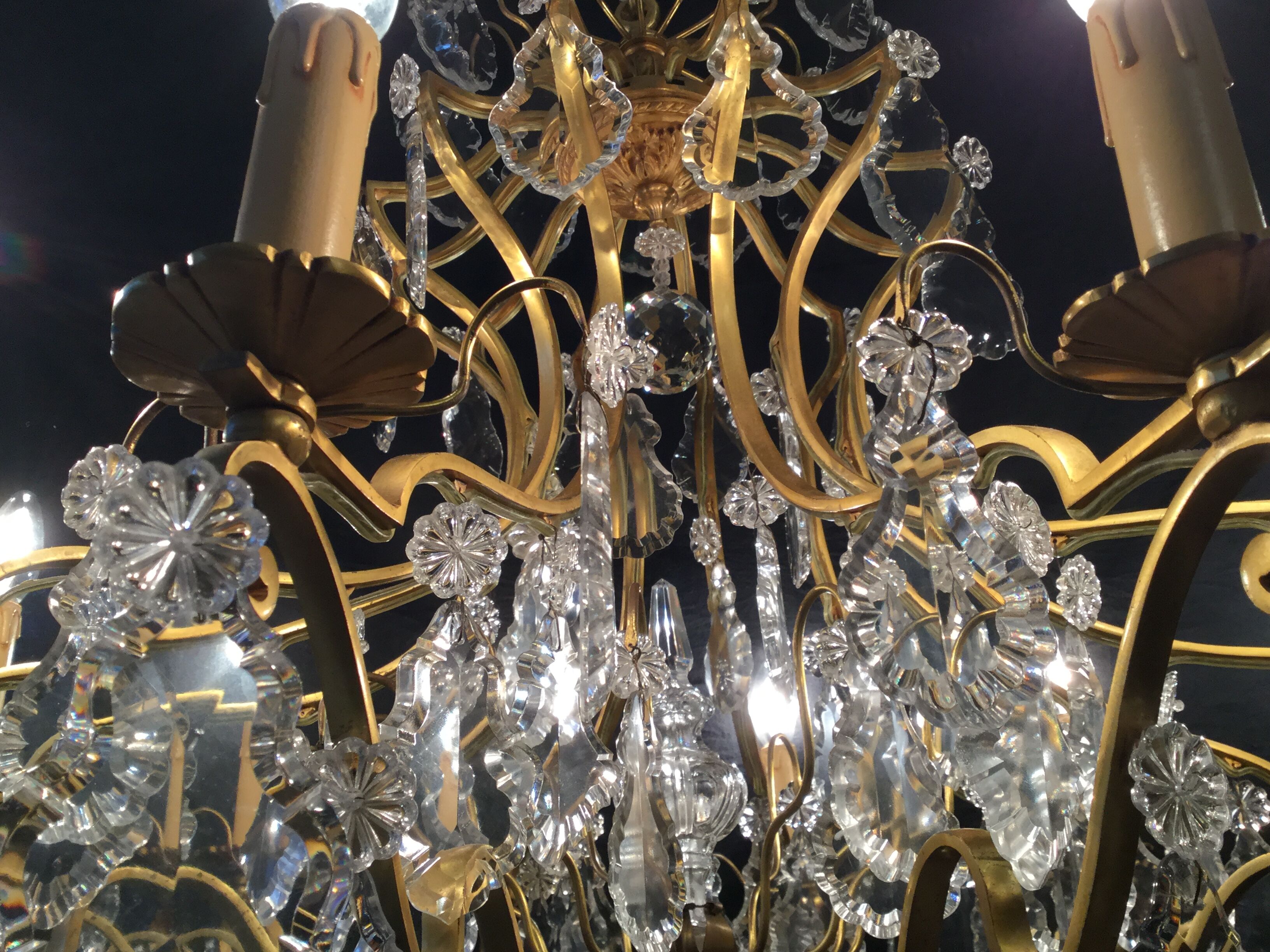 12-light bronze and crystal chandelier