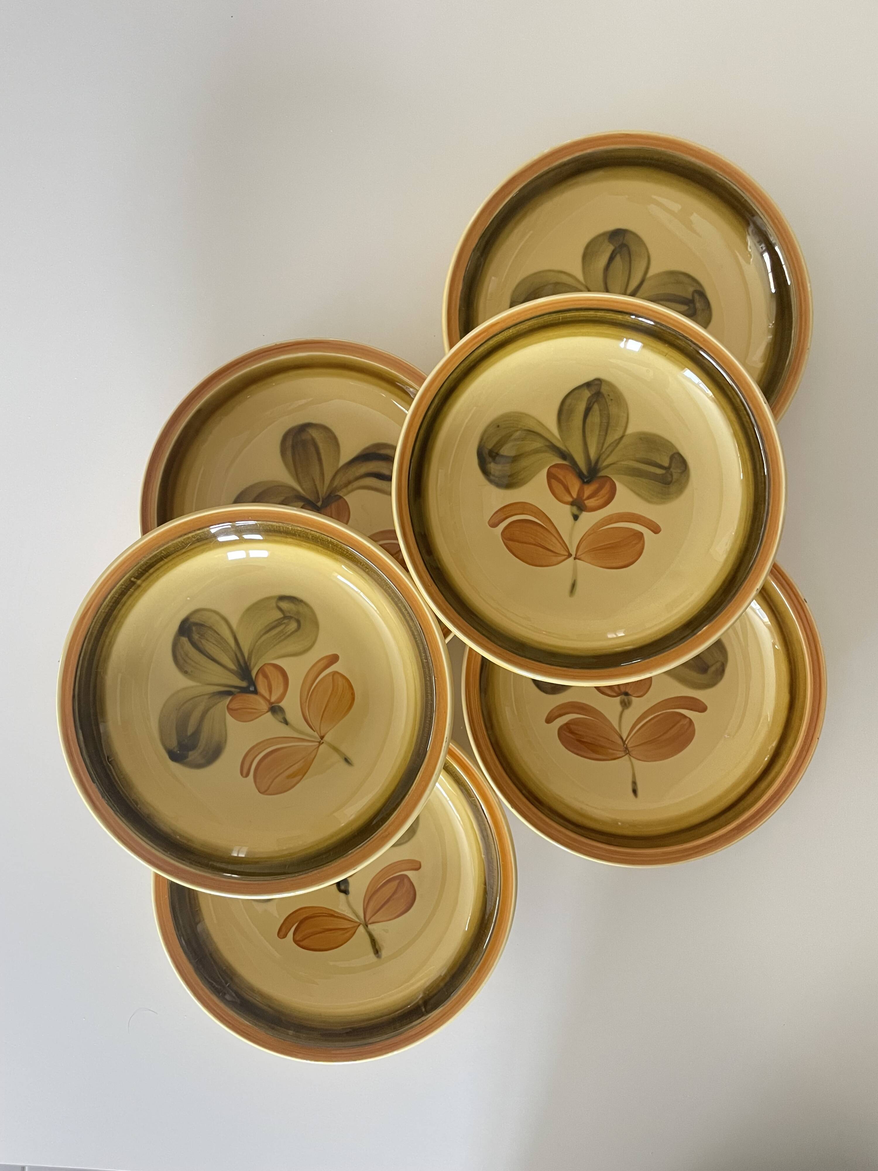 6 assiettes creuses en faïence de Gien France