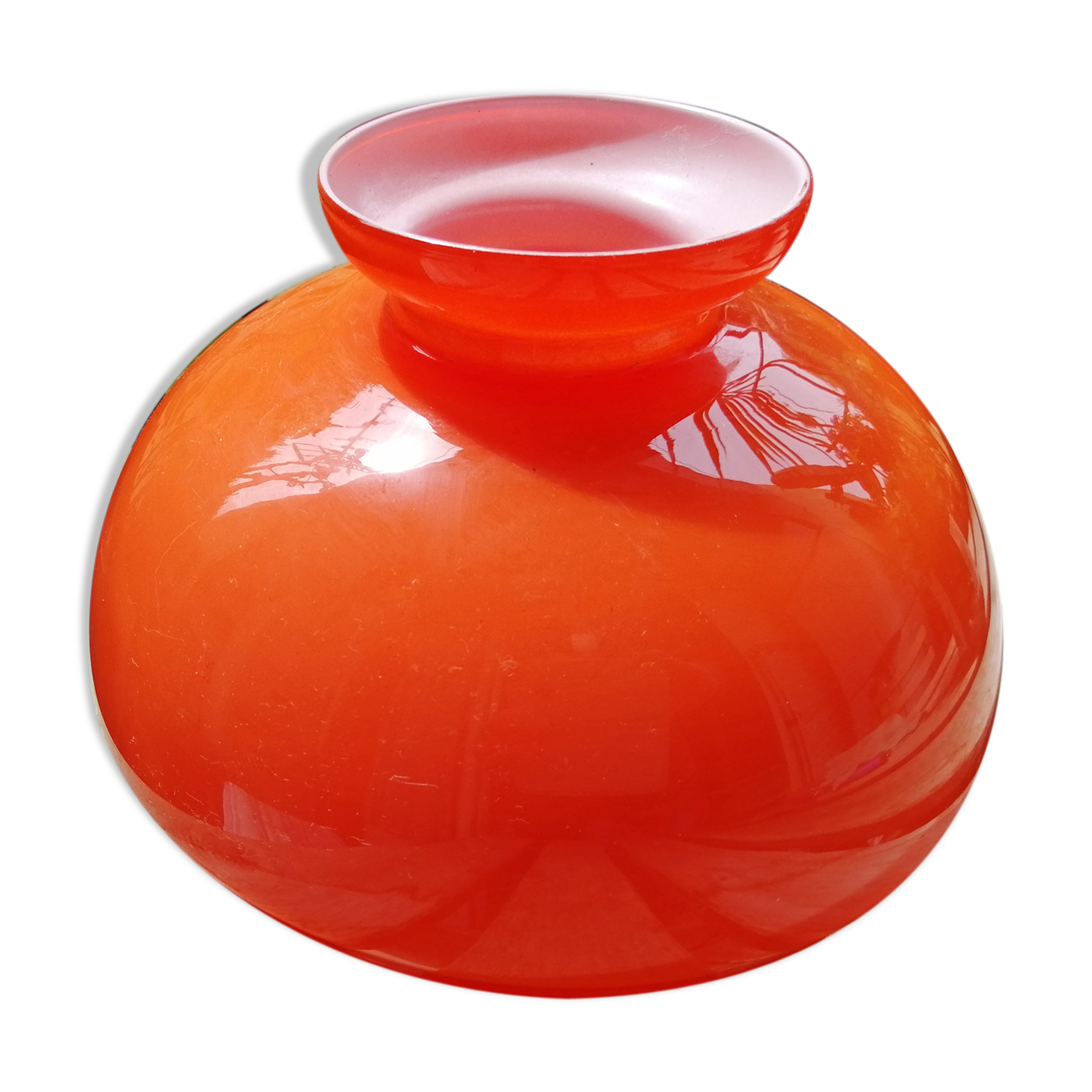 Date offs in vintage orange opaline