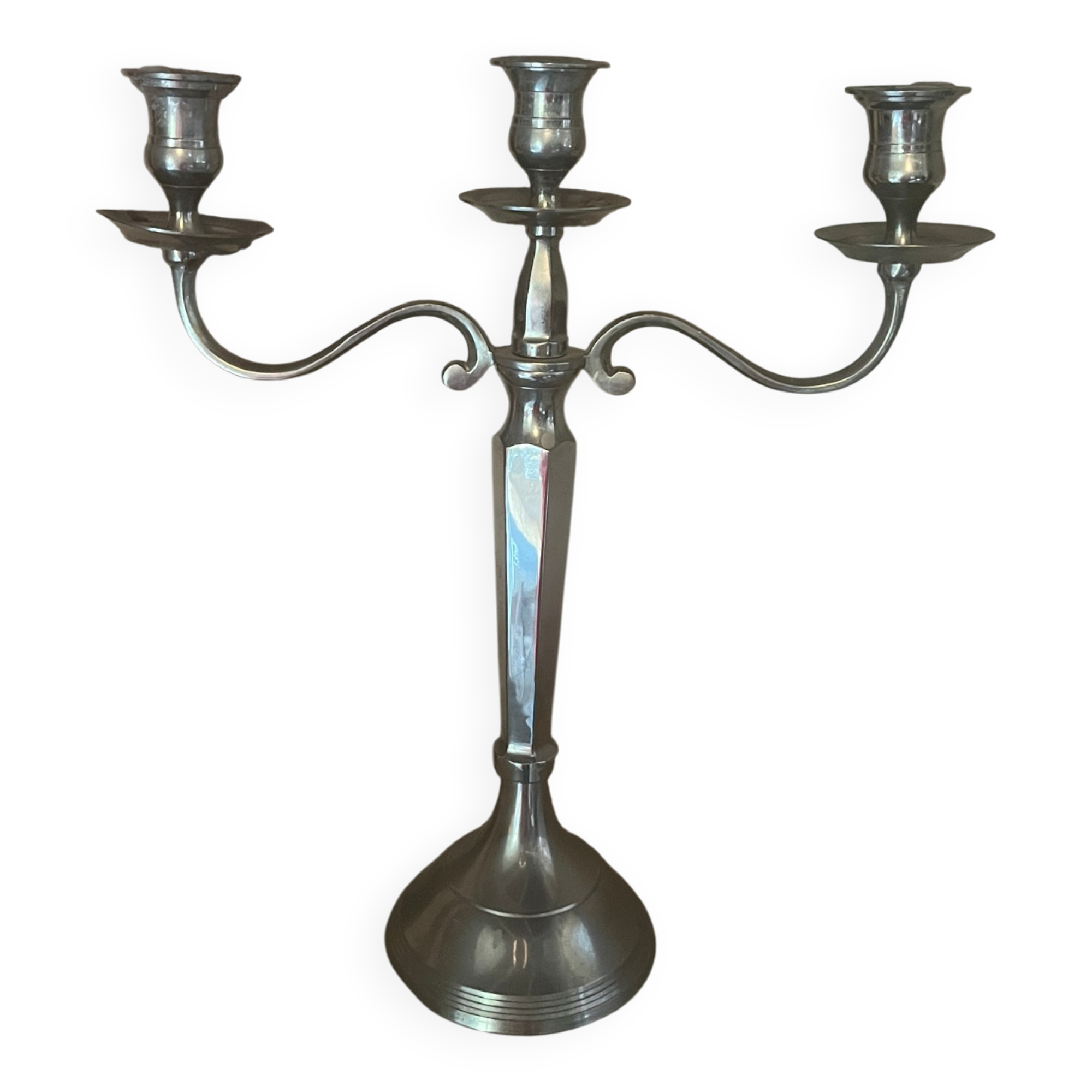 Three-branch chandelier
