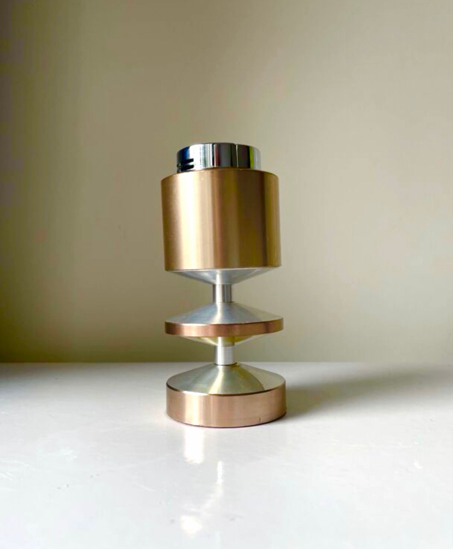 Vintage Modernist Sarome Japan Table Lighter