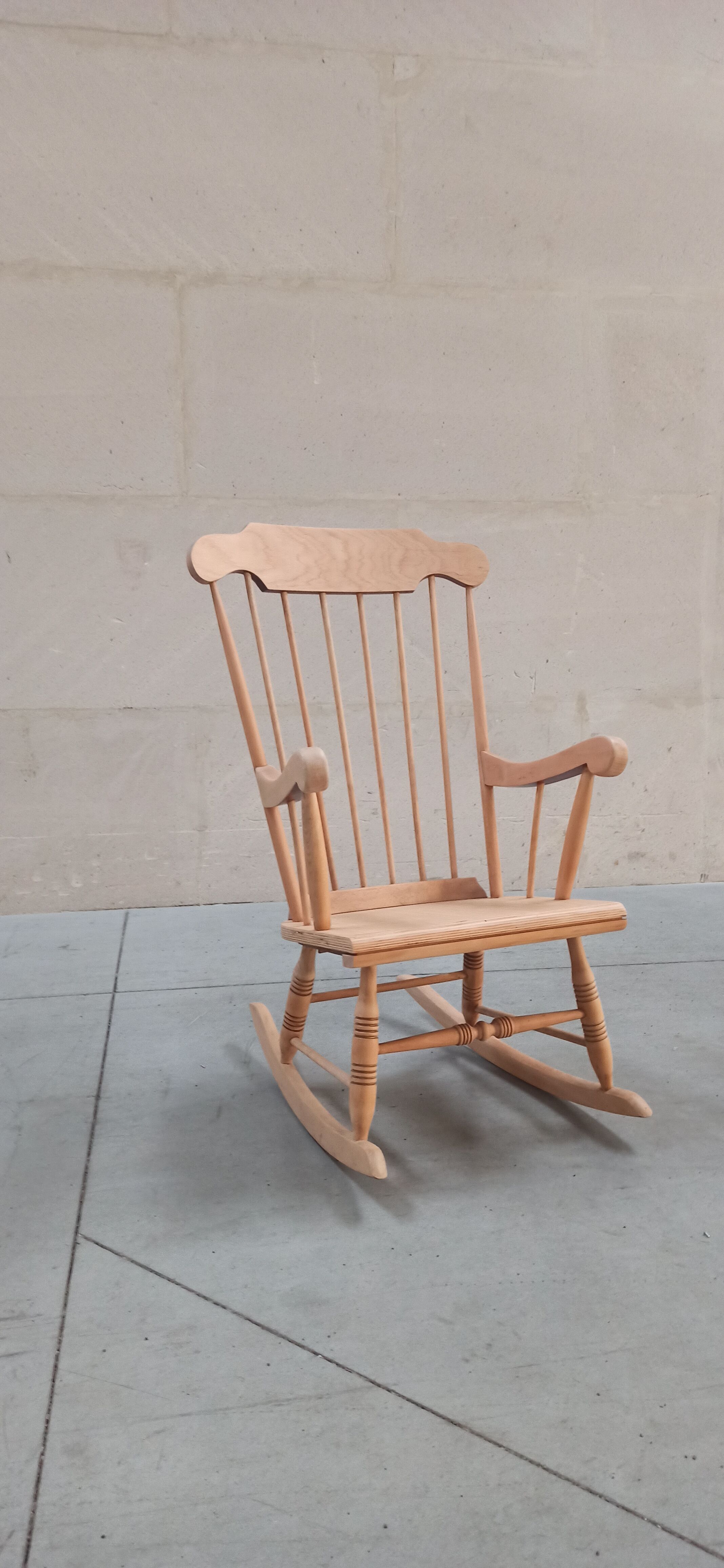 Wooden rocking chair 60's