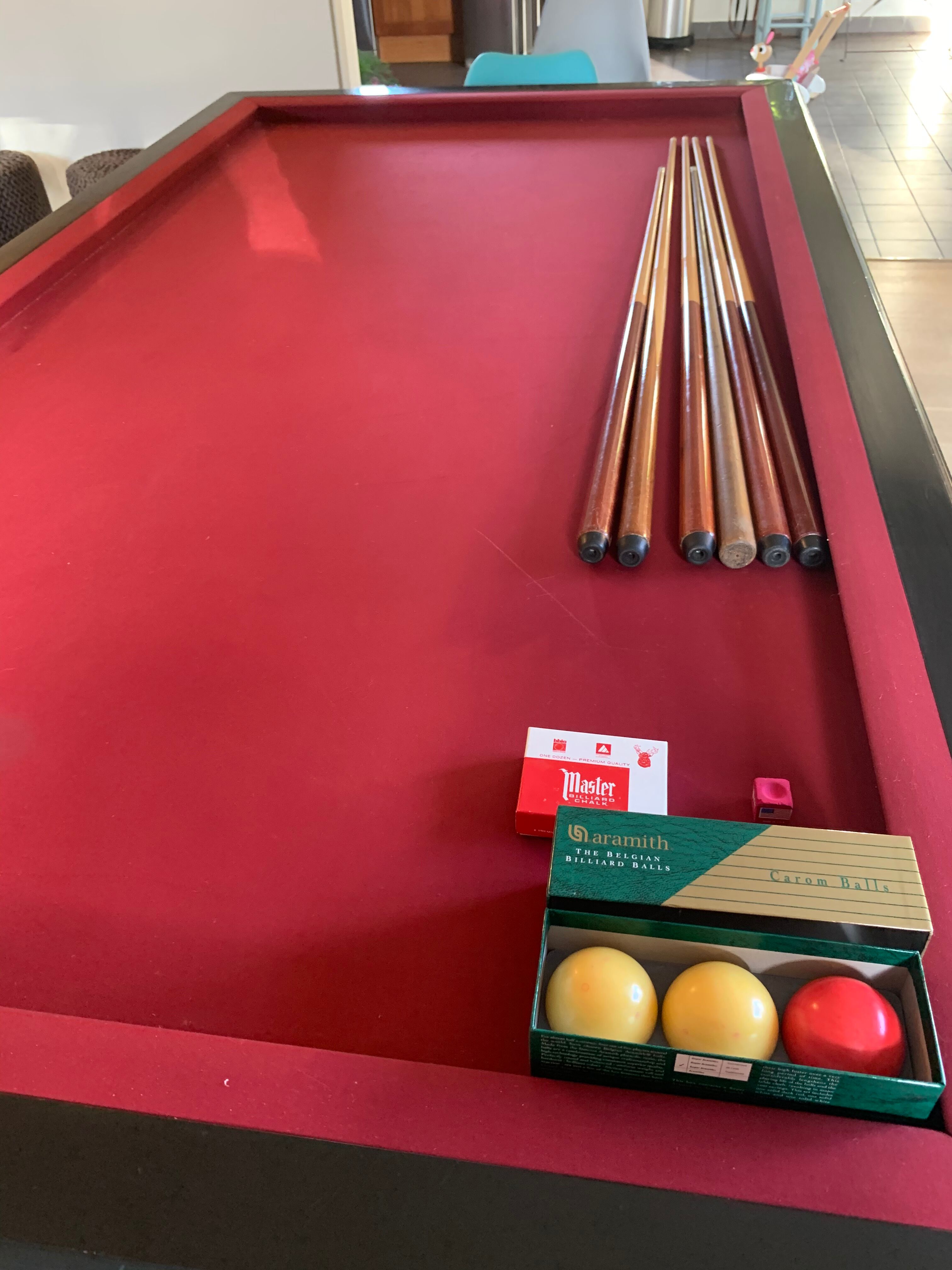 French billard, carambola, 3 marbles
