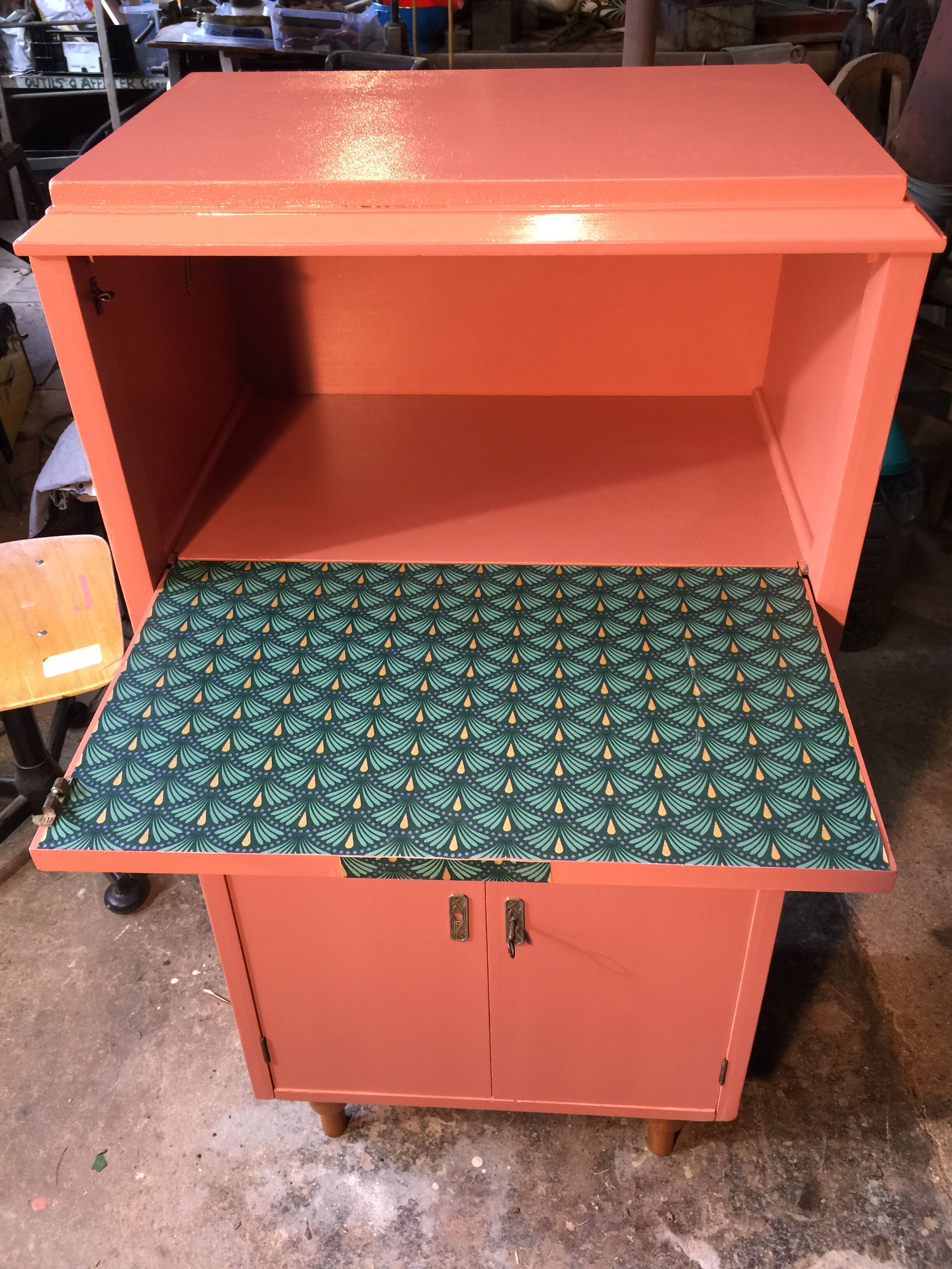 Meuble de rangement coiffeuse
