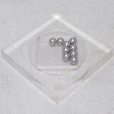 Kinetic puzzle game 70s