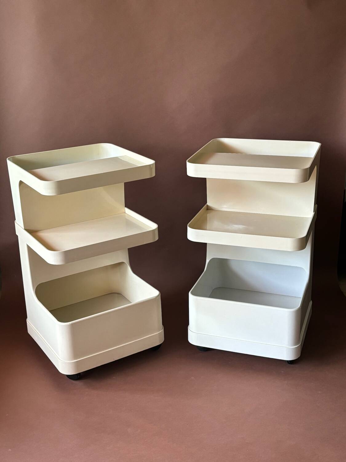 Prisunic Flair Servers