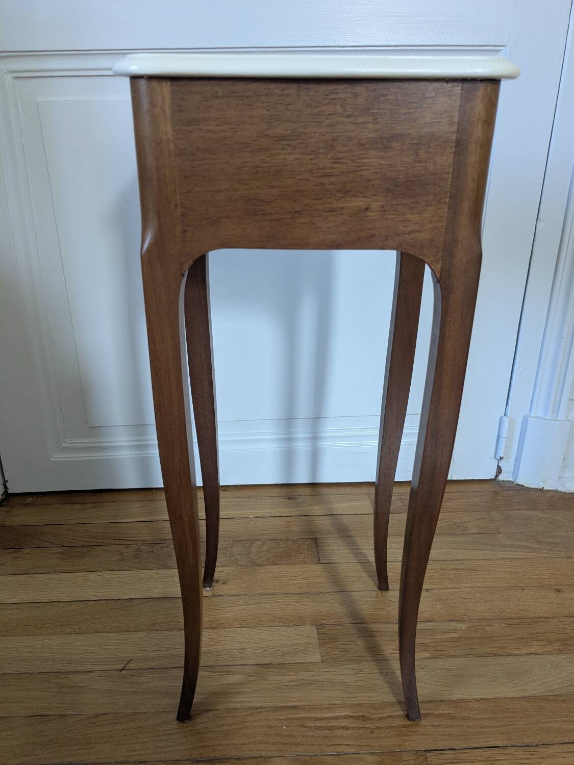 Small smoking cabinet