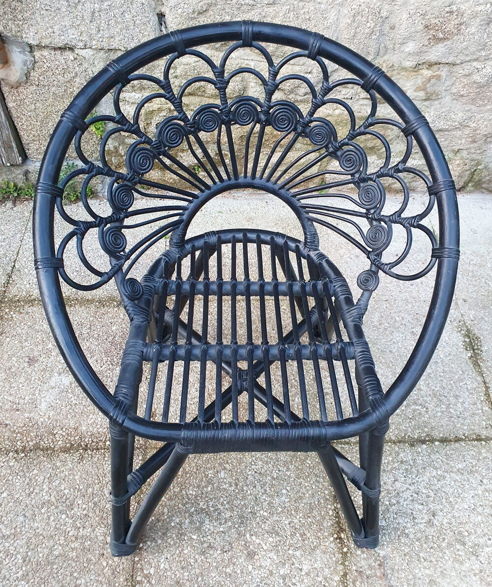 black bamboo armchair, pan tail