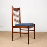 Series of 6 Danish chairs in Rio palissandre by Arne Vodder for Sibast 1960.