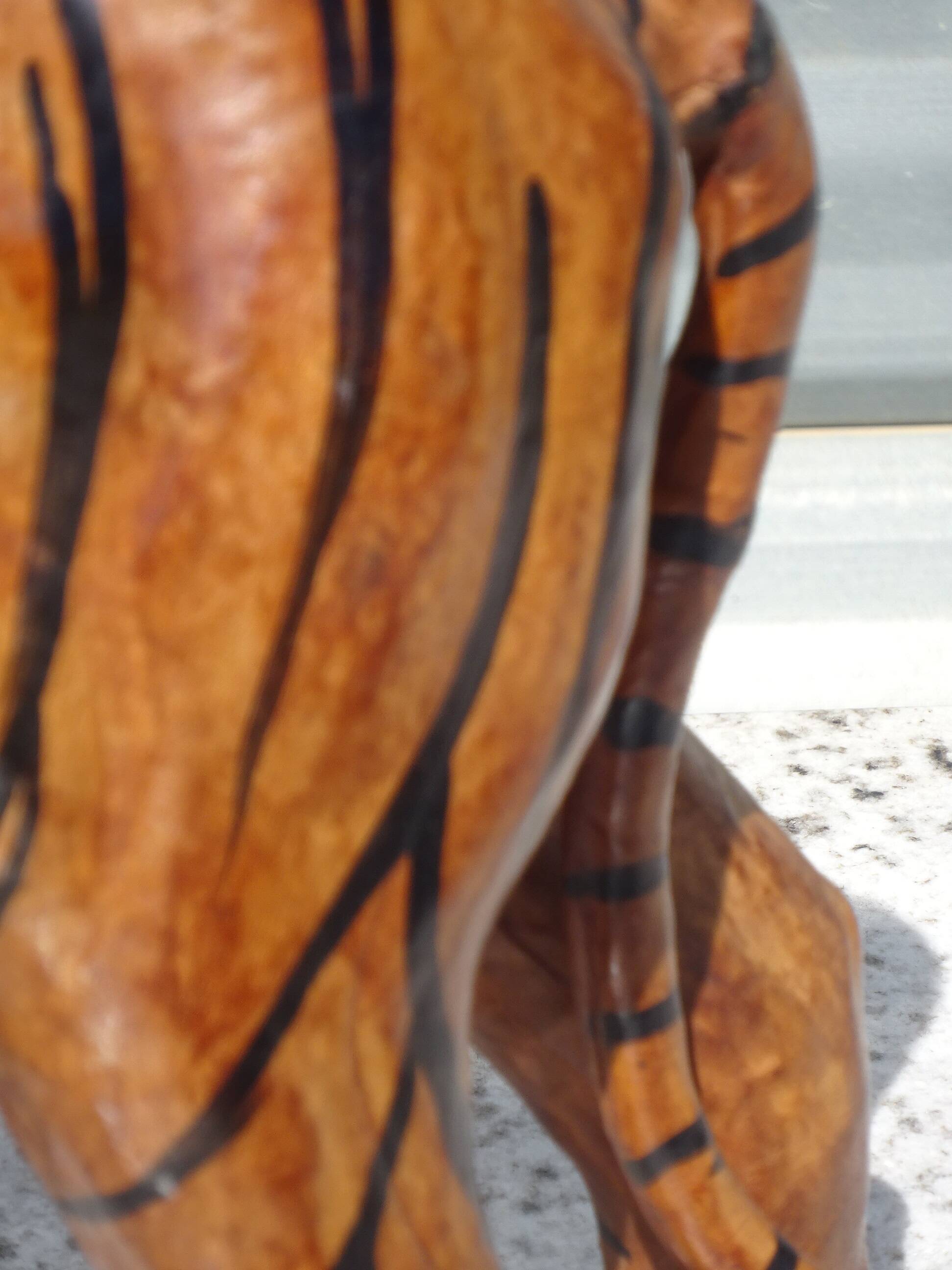 Genuine leather animal, tiger measuring 58 cm.