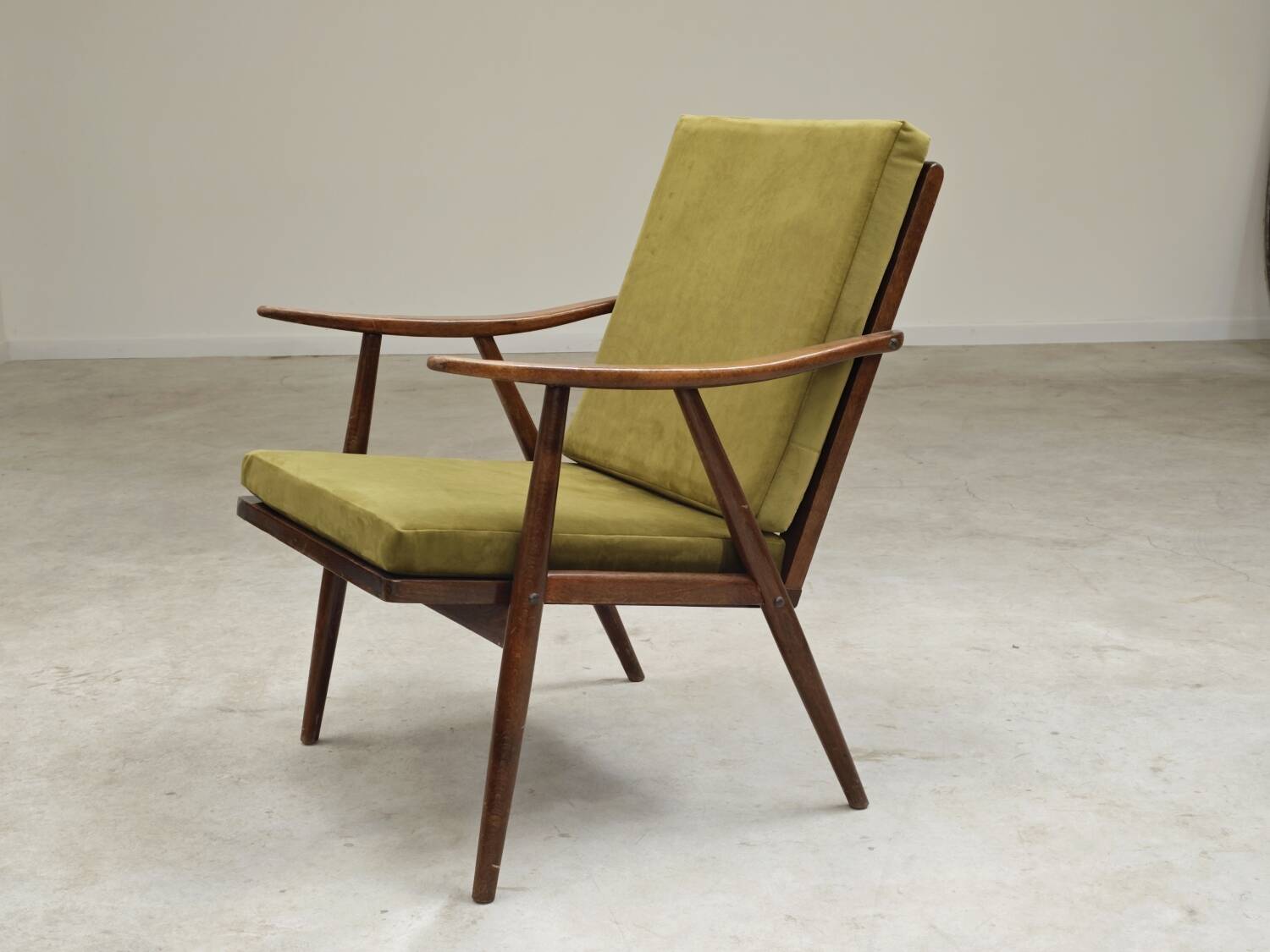 Boomerang armchair by Antonin Suman for Ton Bystrice Thonet 1960