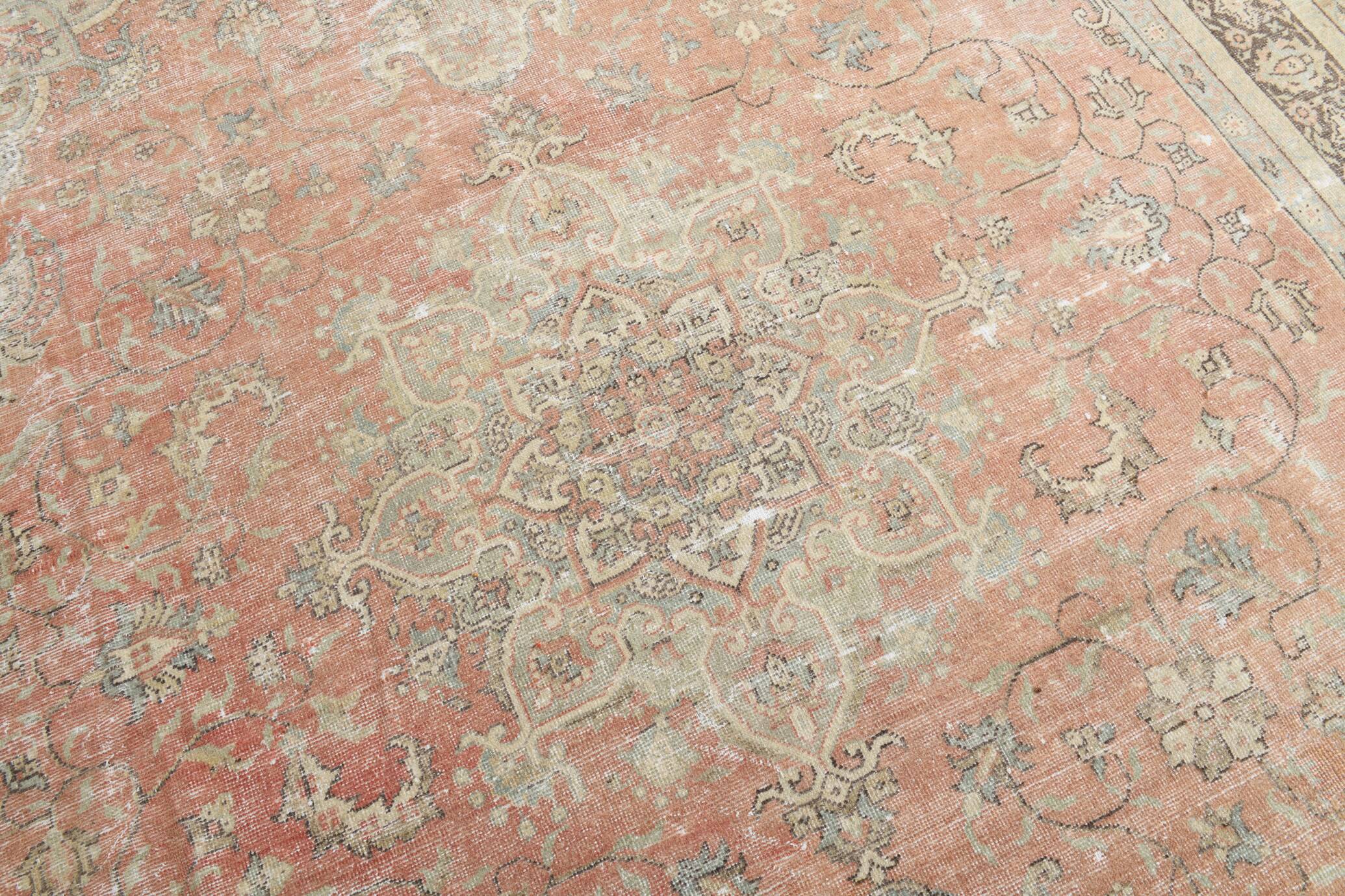 9x12 Oversize Persian Rug, 284x357Cm