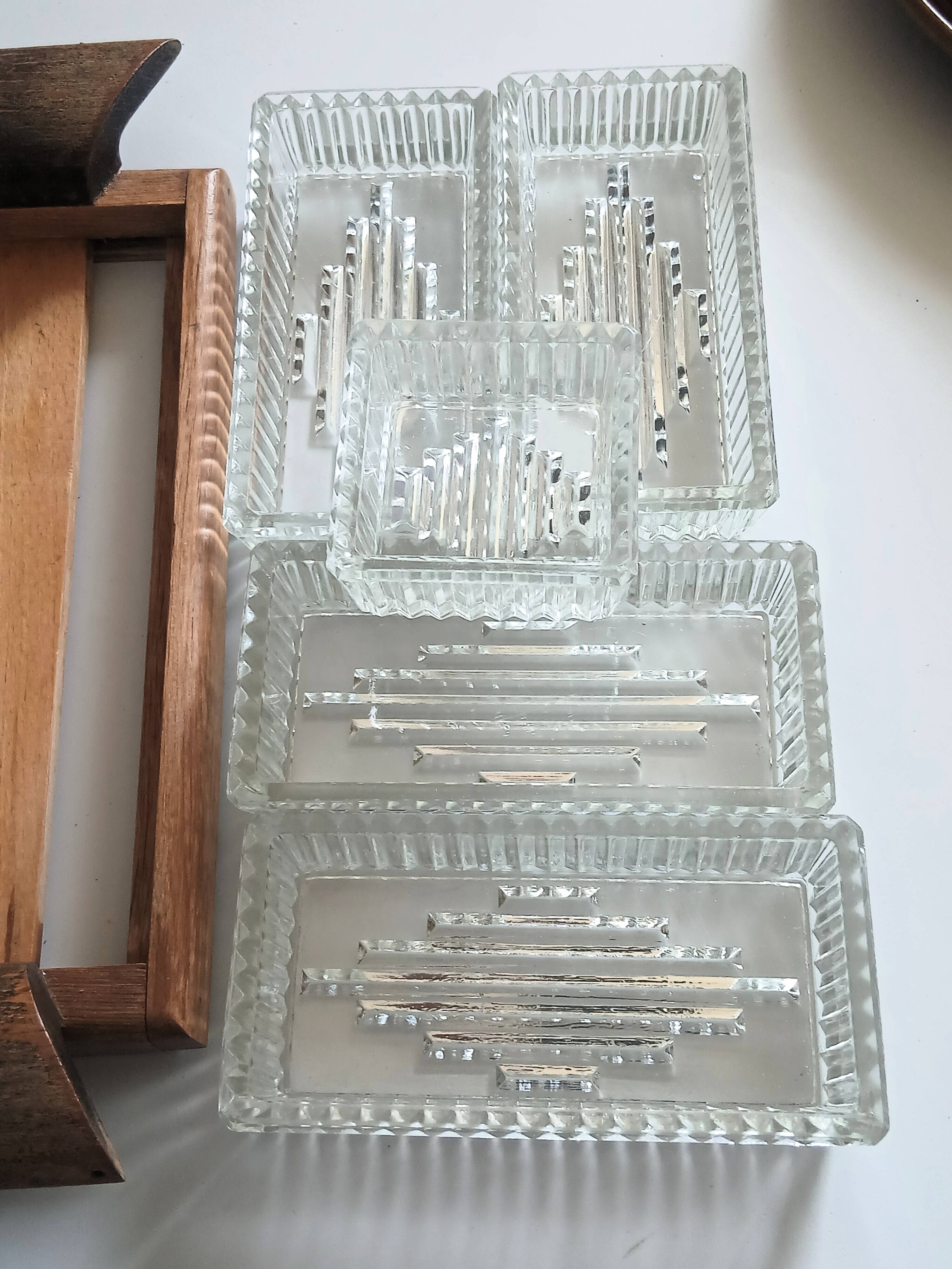 Plateau de service apéritif compartimenté en bois et verre vintage art déco