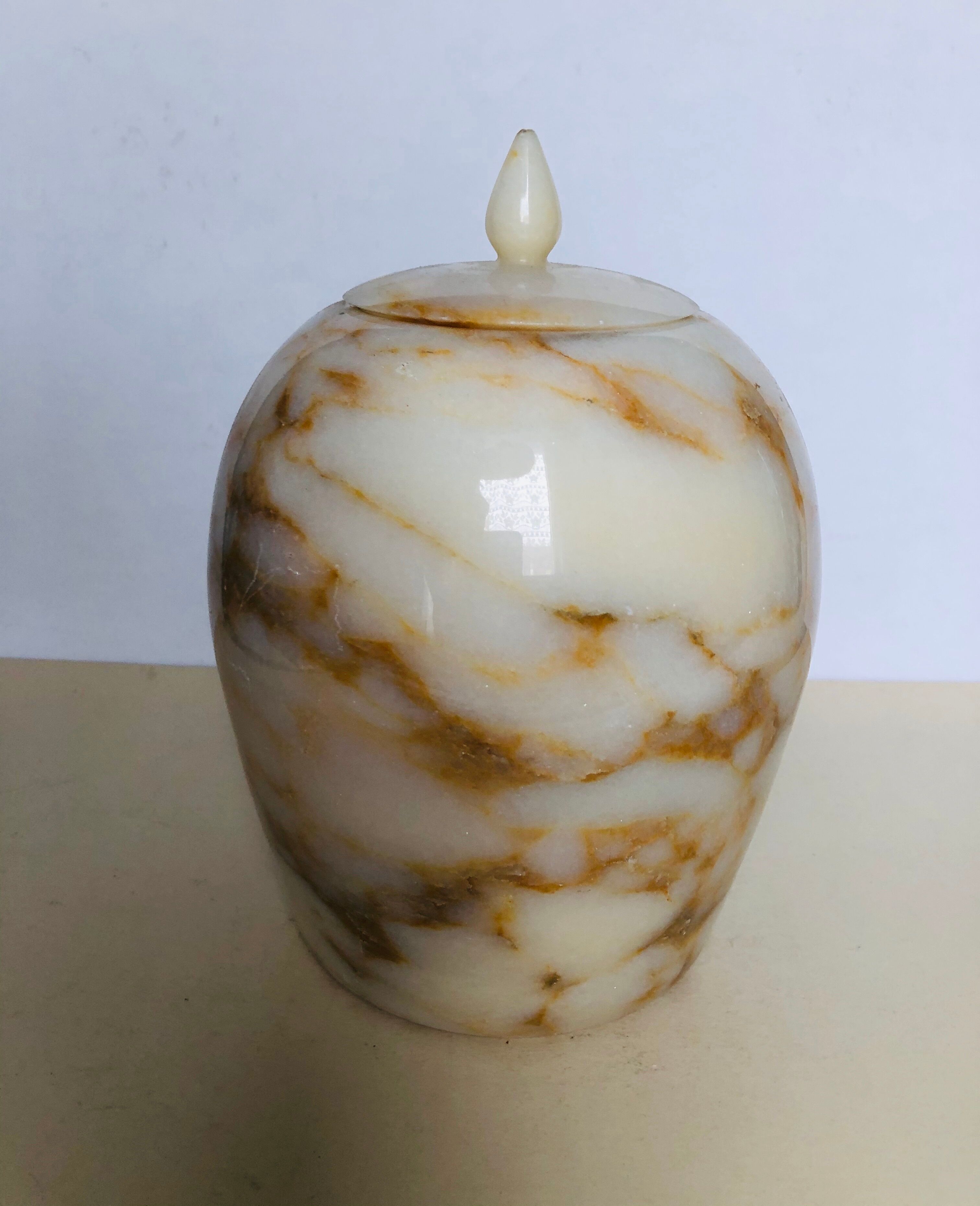 Large pot covered in onyx