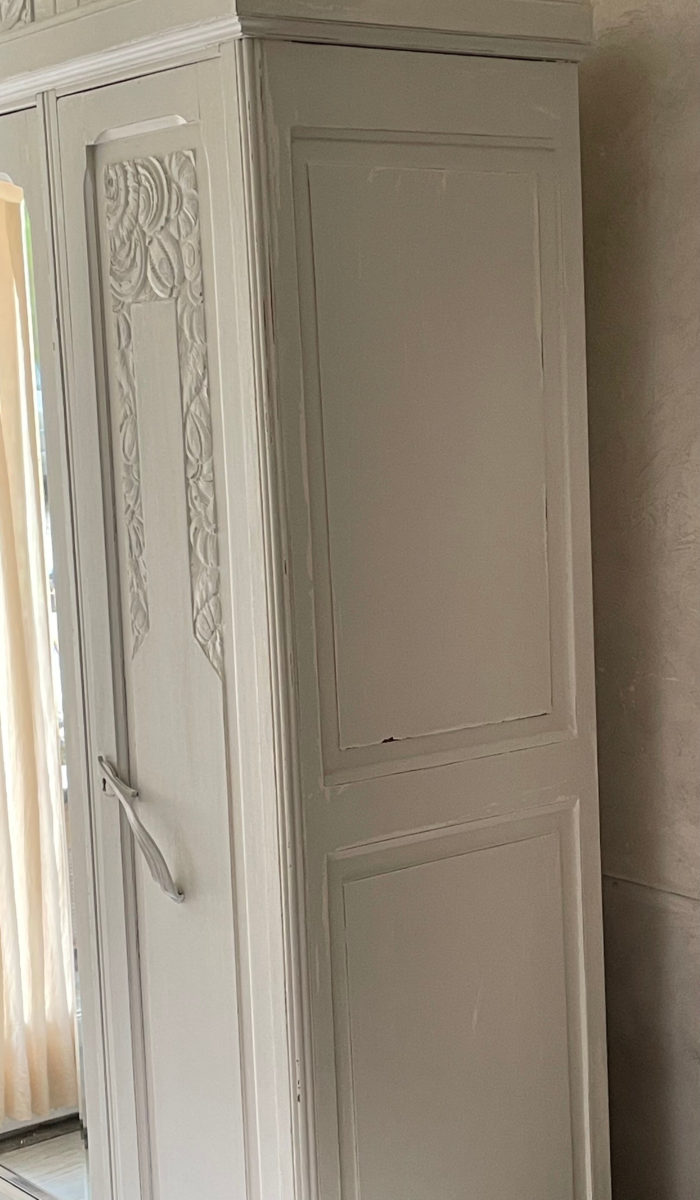 Art deco wardrobe revisited