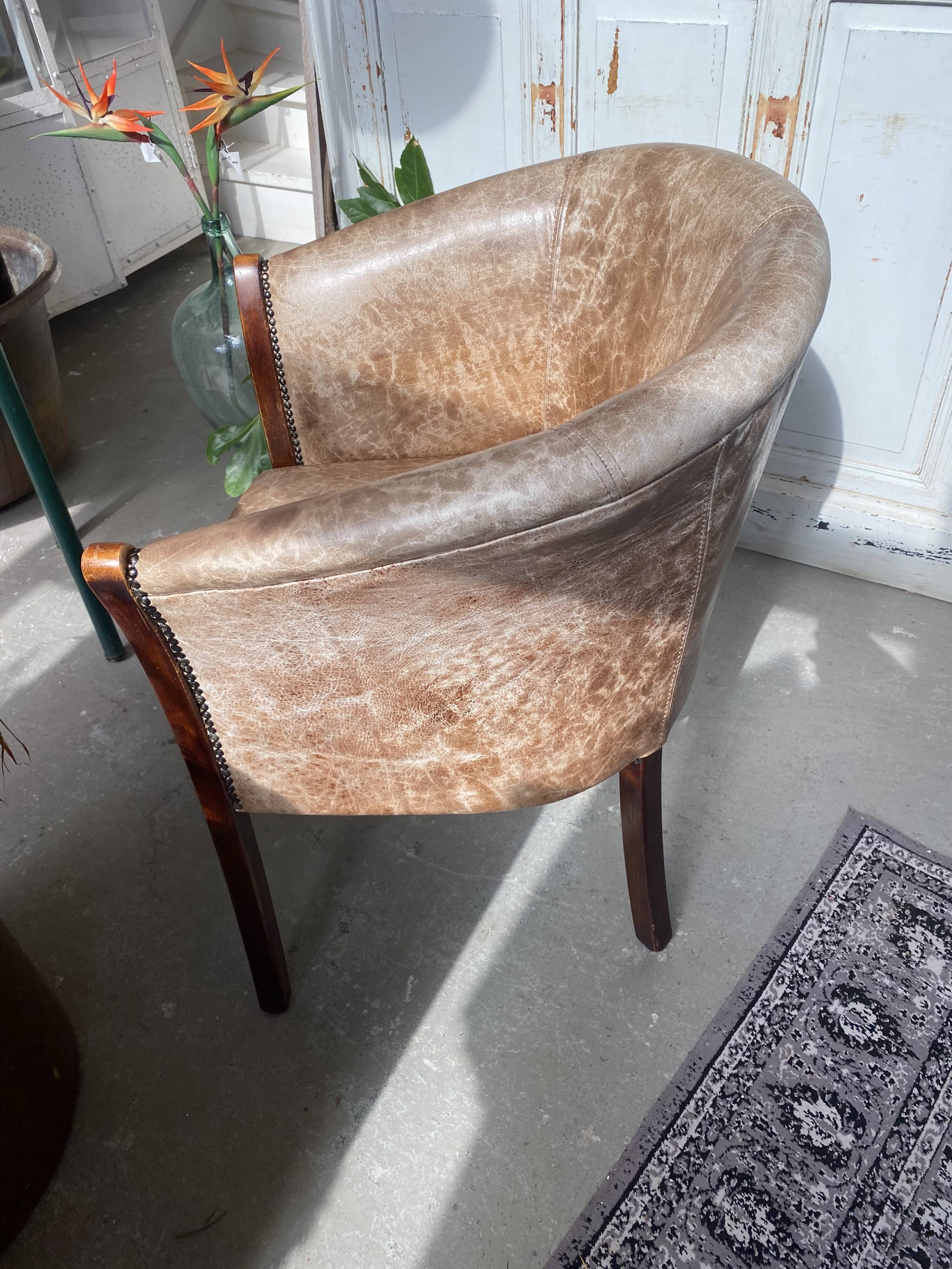 Leather club armchair