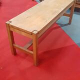 Paire de bancs d'Ilmari Tapiovaara