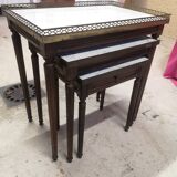 Table gigogne