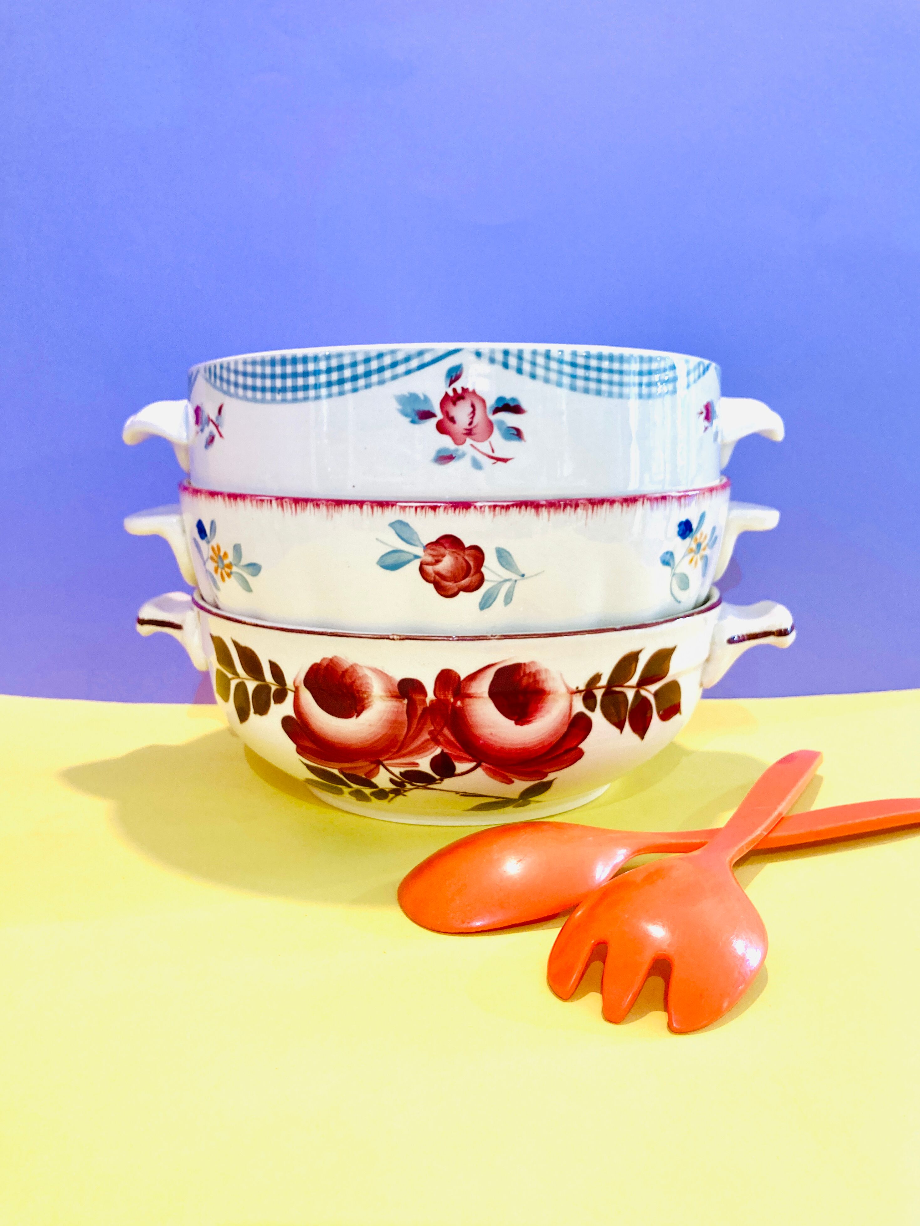 Salad bowl in faience model maryvonne floral