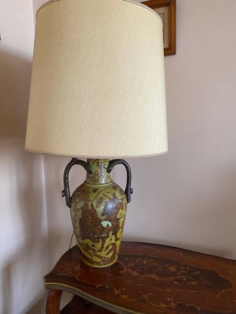 Cracked ceramic lamp