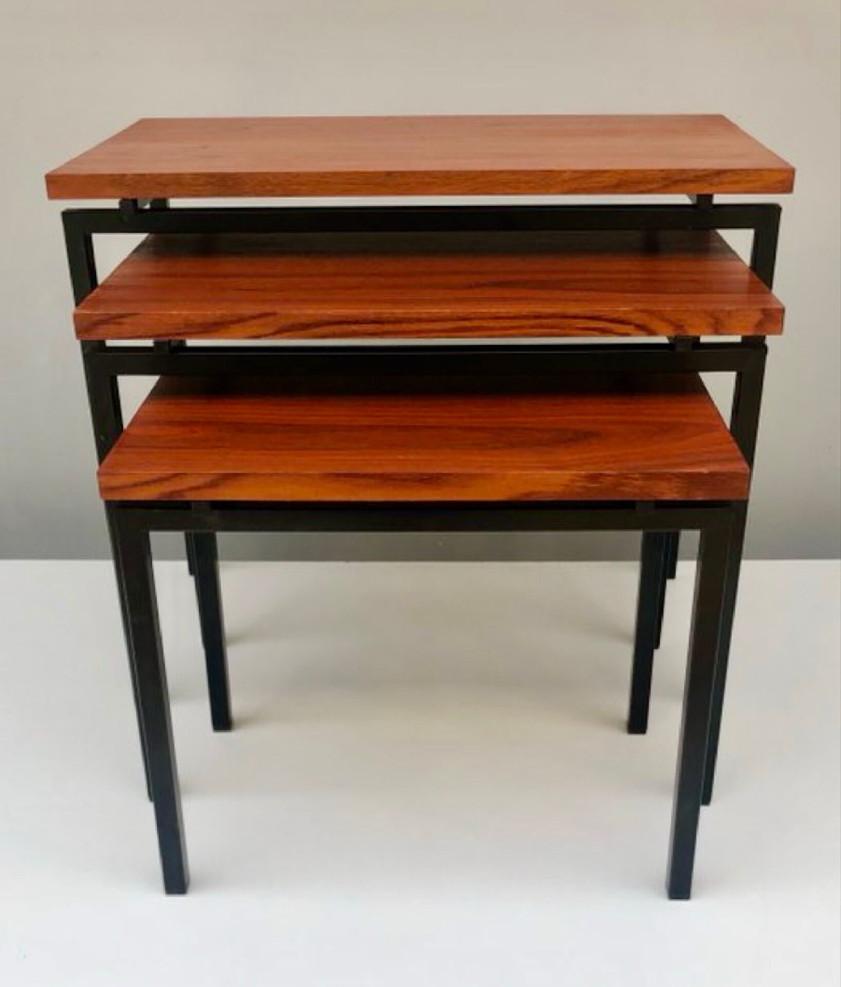 Nest tables Cees Braakman Pastoe
