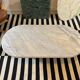 Table basse en marbre gris et pieds acier