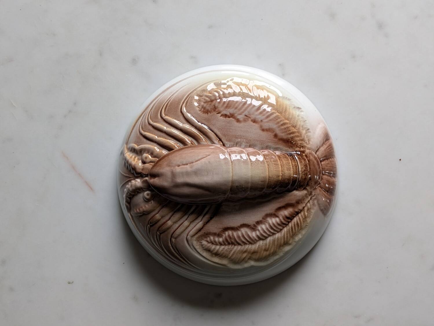 Shell service in slipware