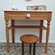 Tripod tabouret