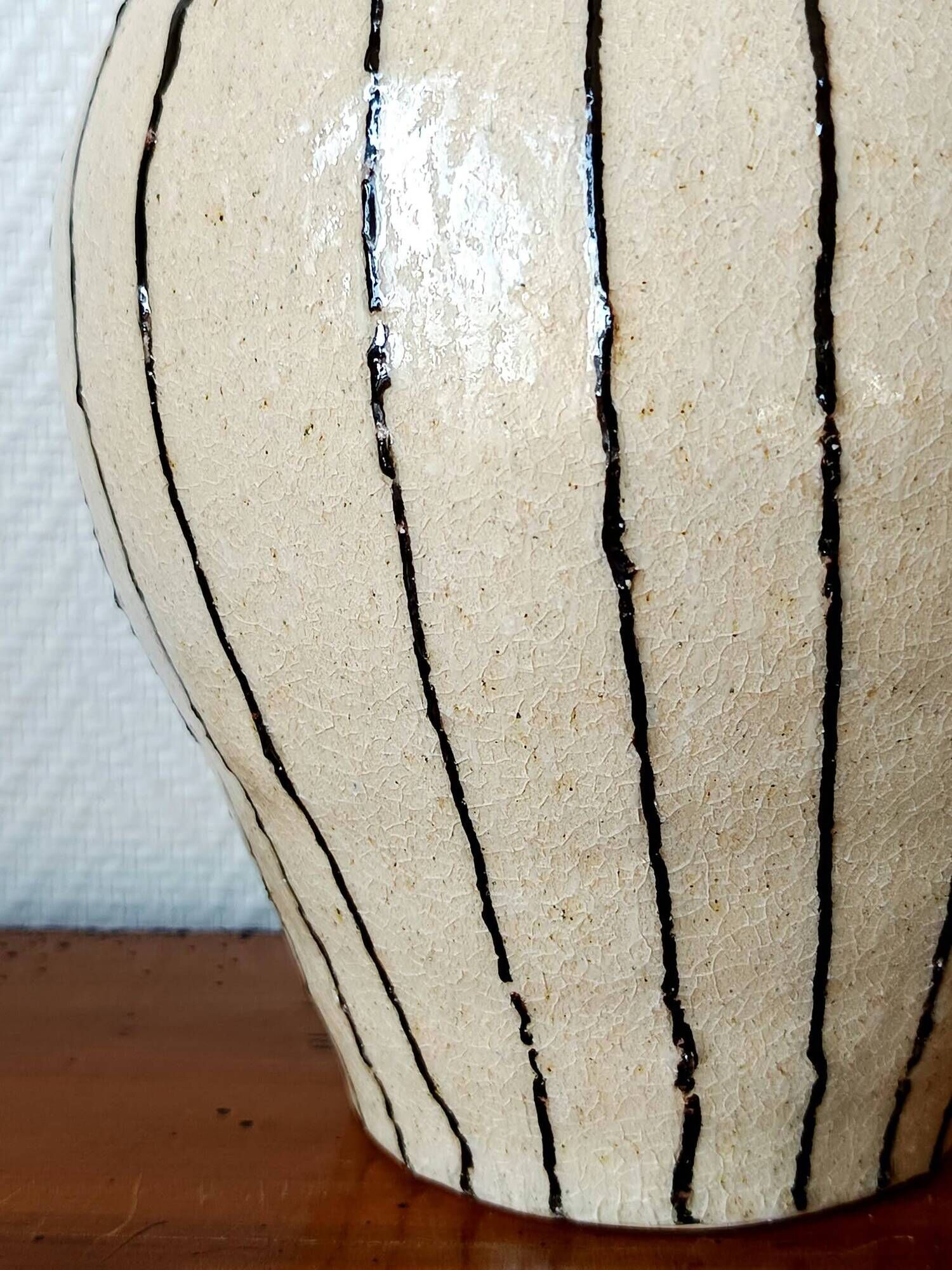 Brutalist ceramic vase