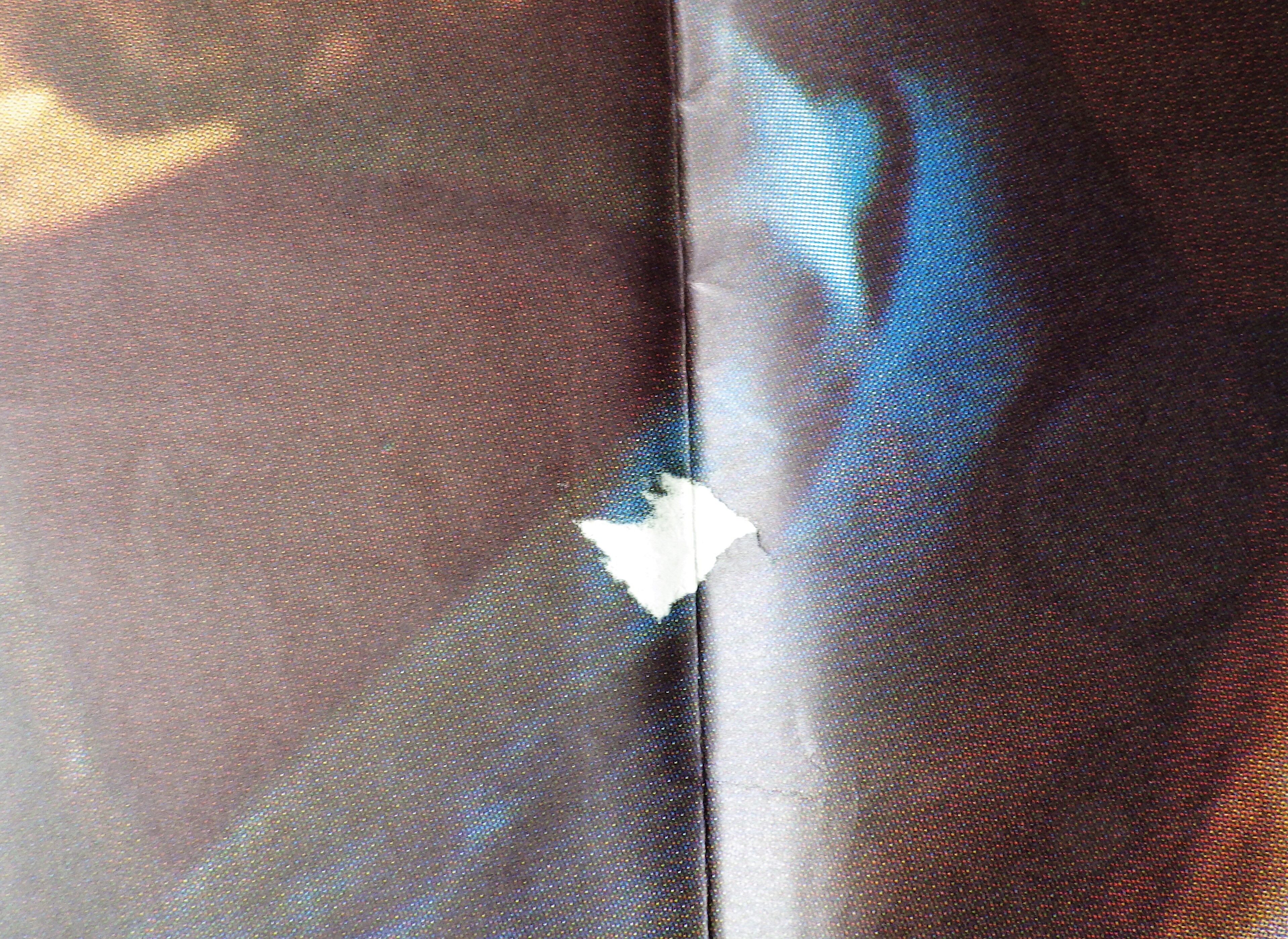 Displays original Emmanuelle 1974