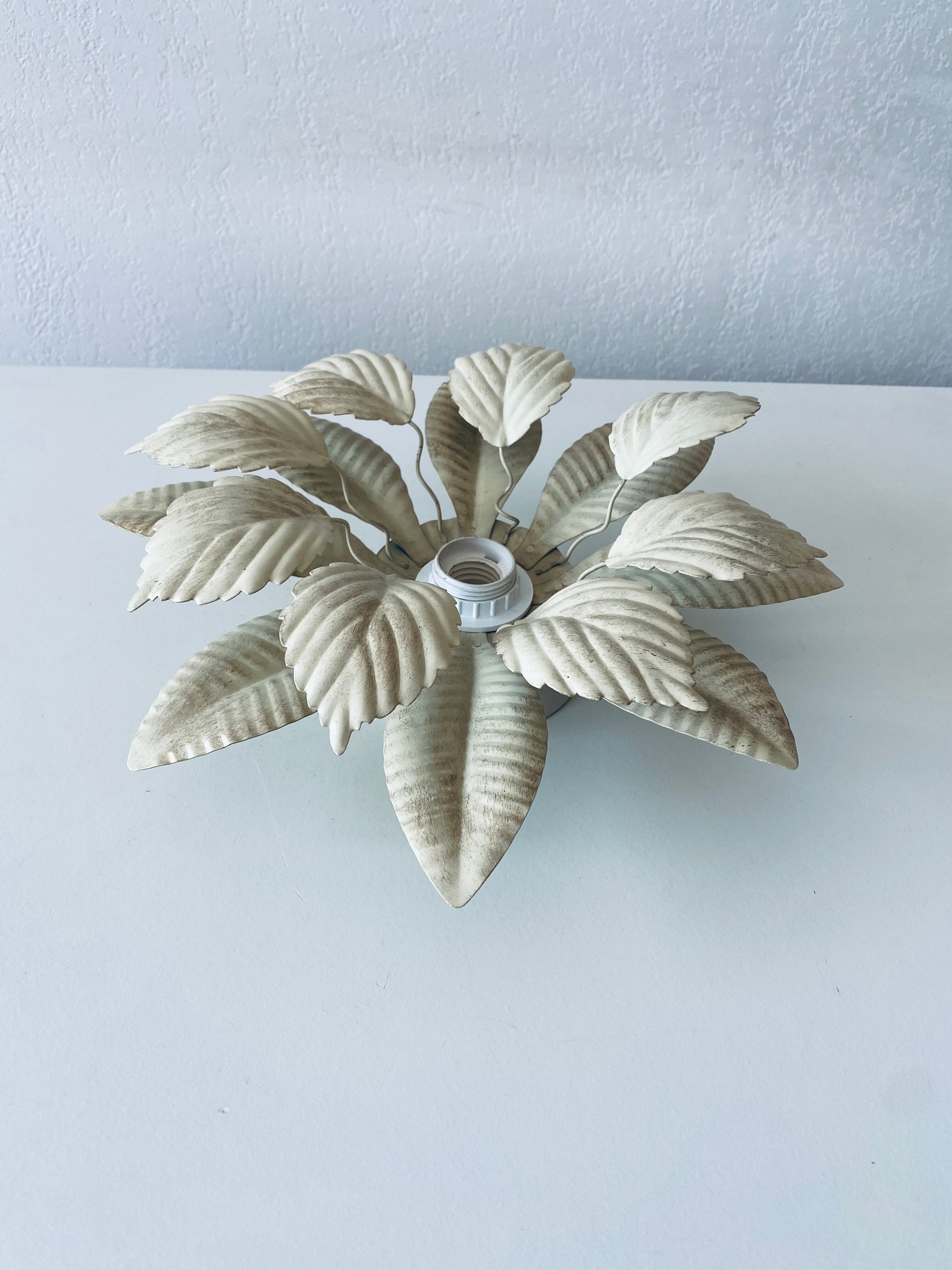 Wall lamp or ceiling lamp metal sheet