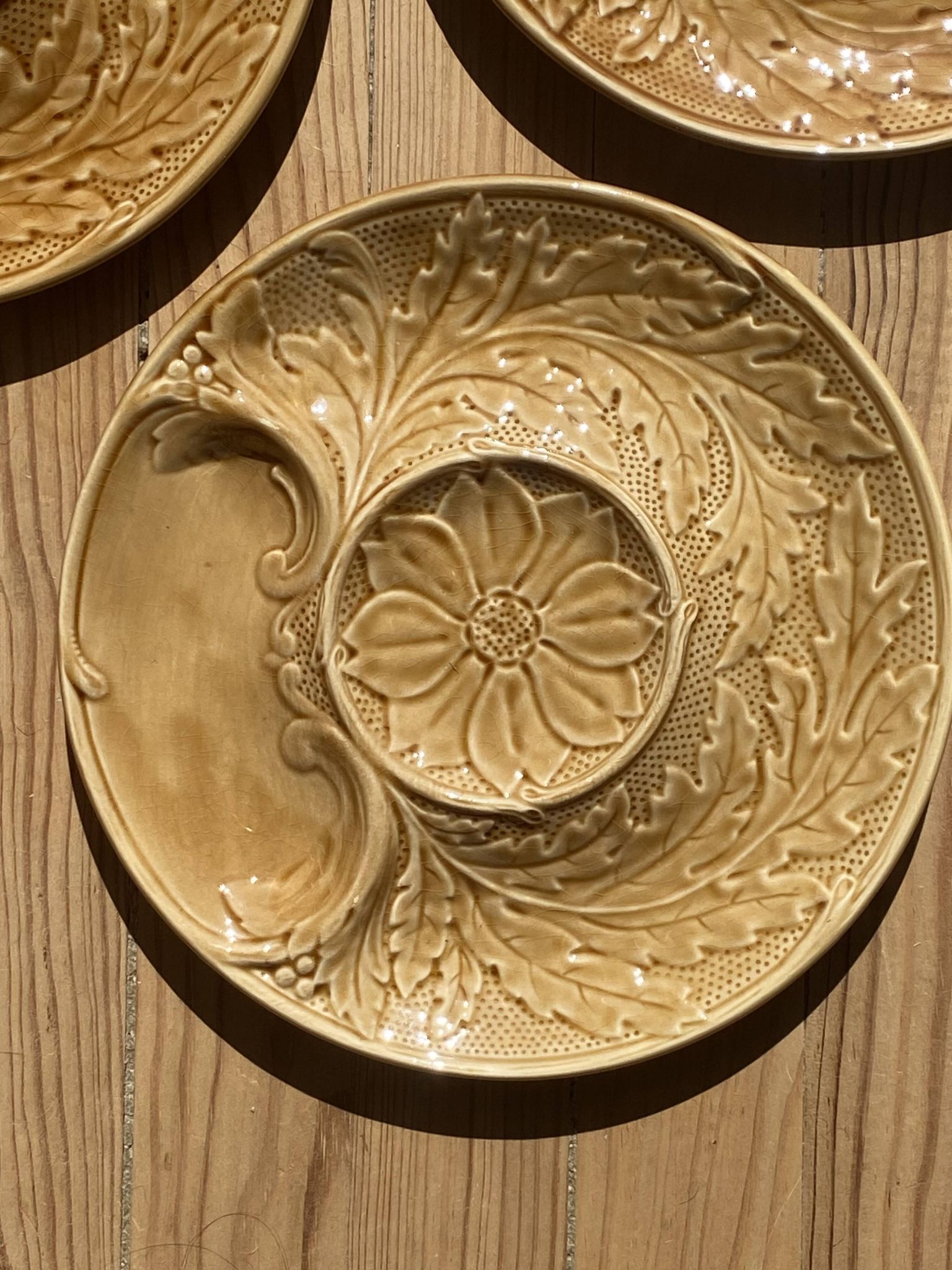 5 asparagus plates in earthenware Manufacture de Gien