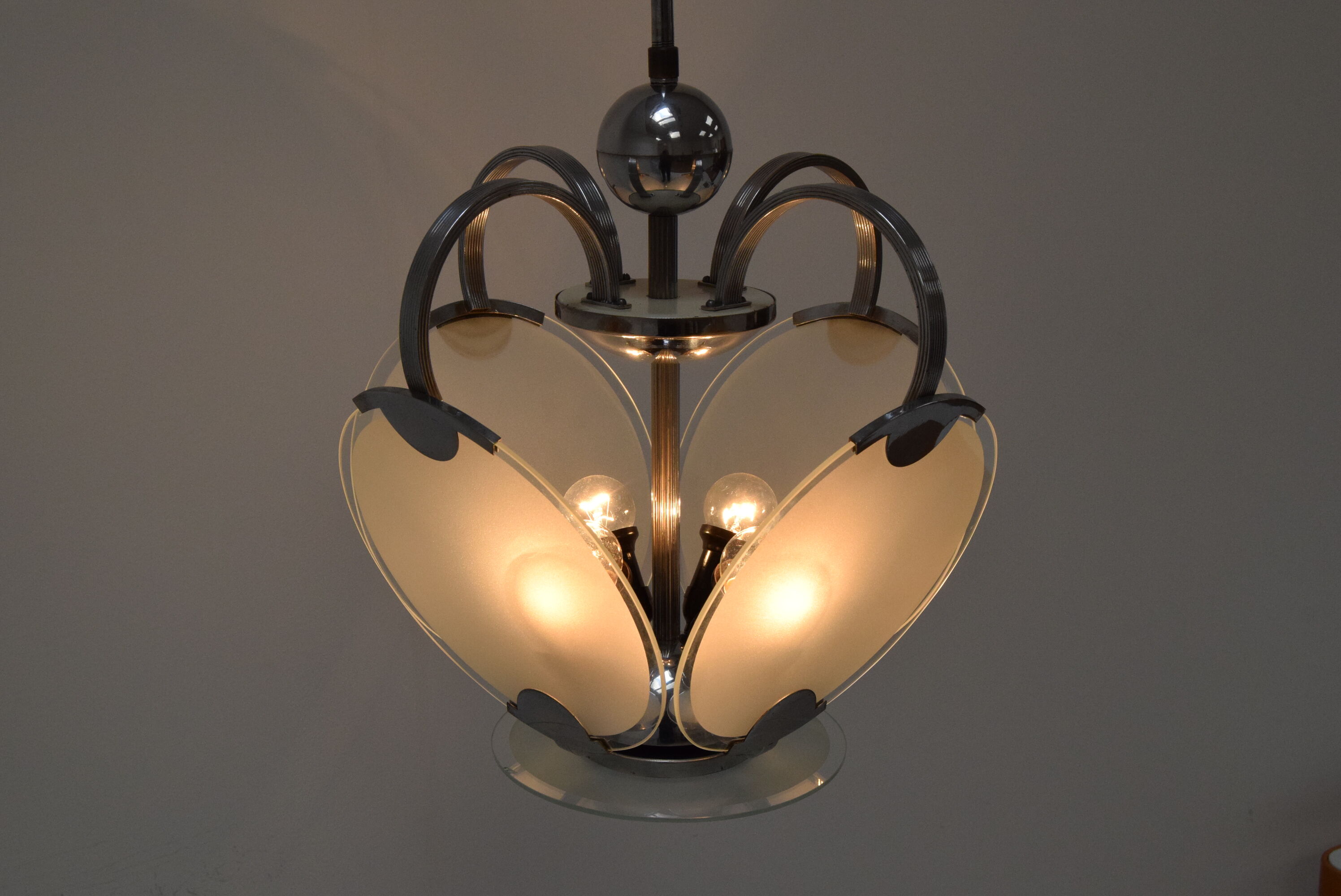 Lustre art déco, années 1930