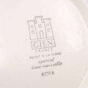 Six assiettes creuses en faïence de Gien modèle Etna, années 70