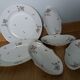 Ensemble de plats et ramequins