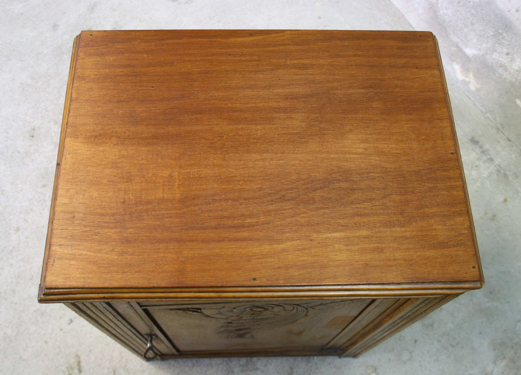 Art deco style jam maker