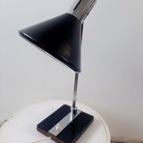 Articulated desk lamp in metal and wood