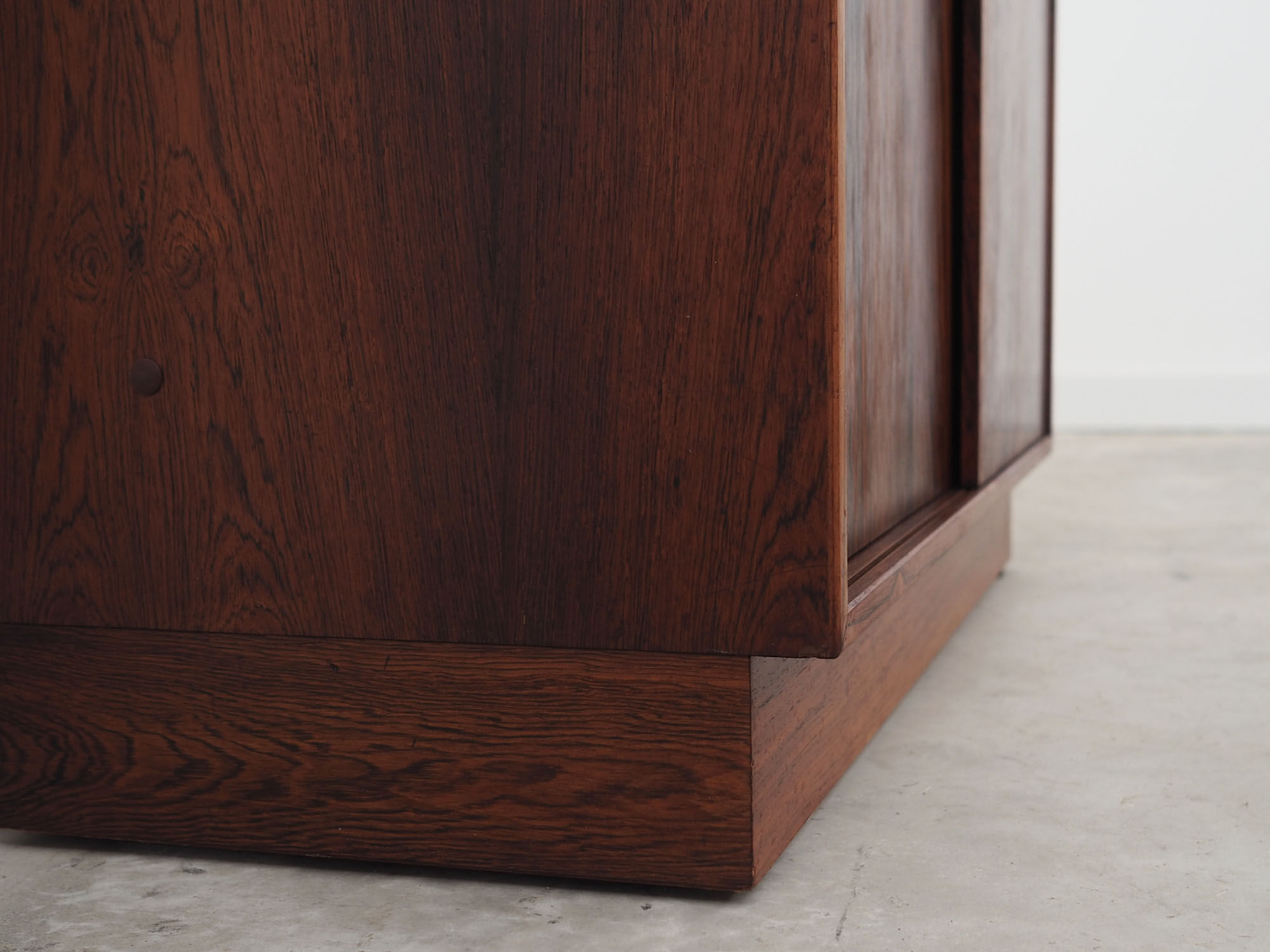 Rosewood commode, Danish design, 1960s, manufactured by Hjørnebo