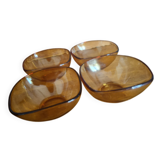 Set of 4 vintage amber glass bowls by Vereco.