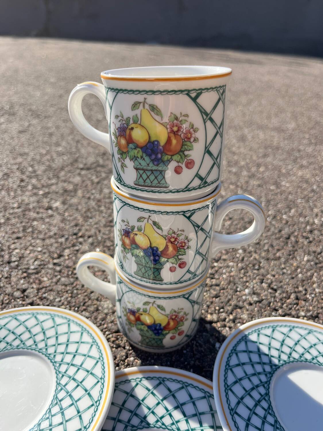 Villeroy and Boch Basket coffee cup set