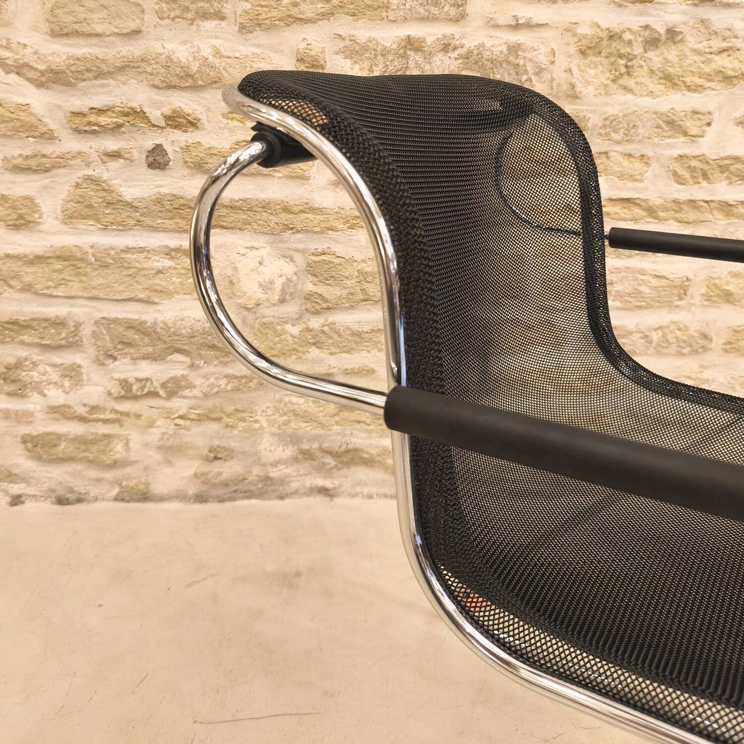 Armchair model Pénélope, design by Charles Pollock for Anonima Castelli.