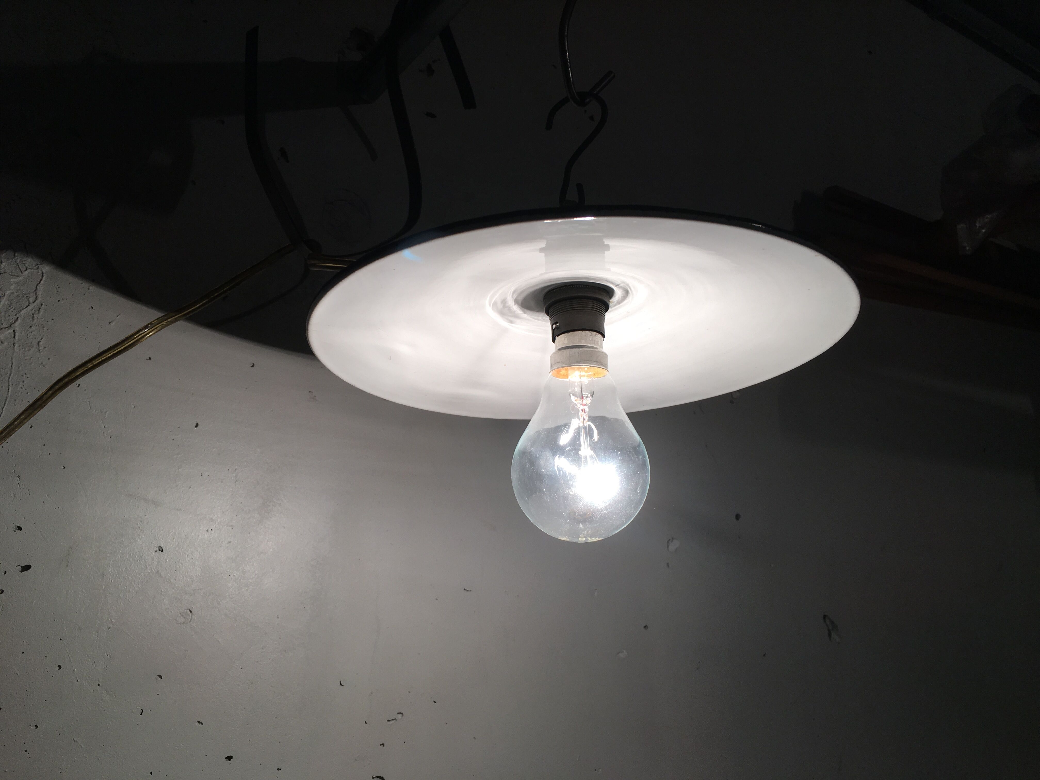 Hanging lamp bowl 50 years