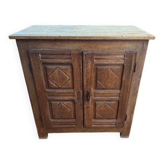 Petit buffet ancien