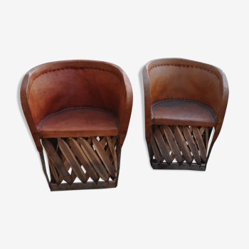 Paire de fauteuils "Mexican Equipale pigskin chair"